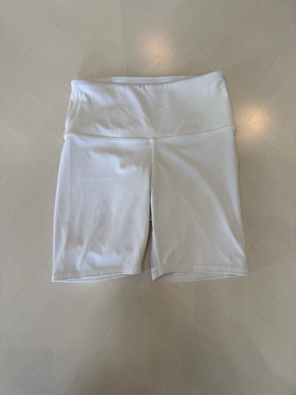 Kids White Performance Bike Shorts - Picture 2 of 2
